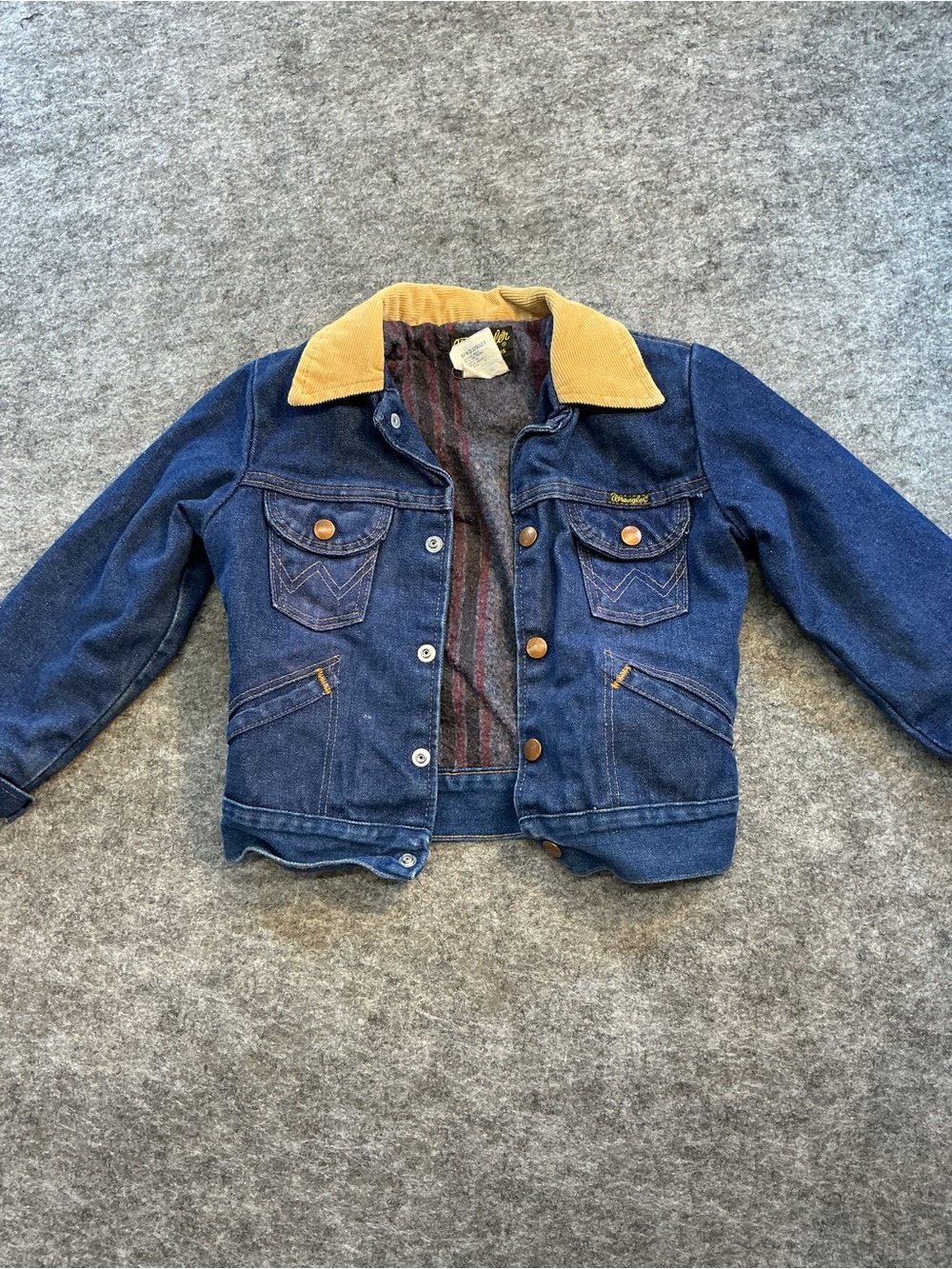 Wrangler Vintage Wool Blanket Lined Kids Blue Denim Jacket with Corduroy Collar